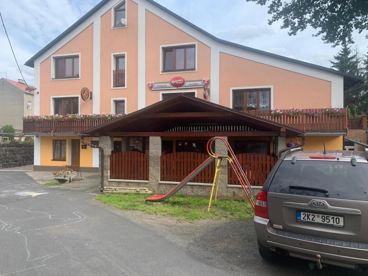 Maly Byt 1+1 Карловы Вары Экстерьер фото